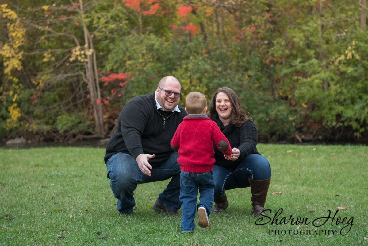 Happy family of three, South Lyon Photographer