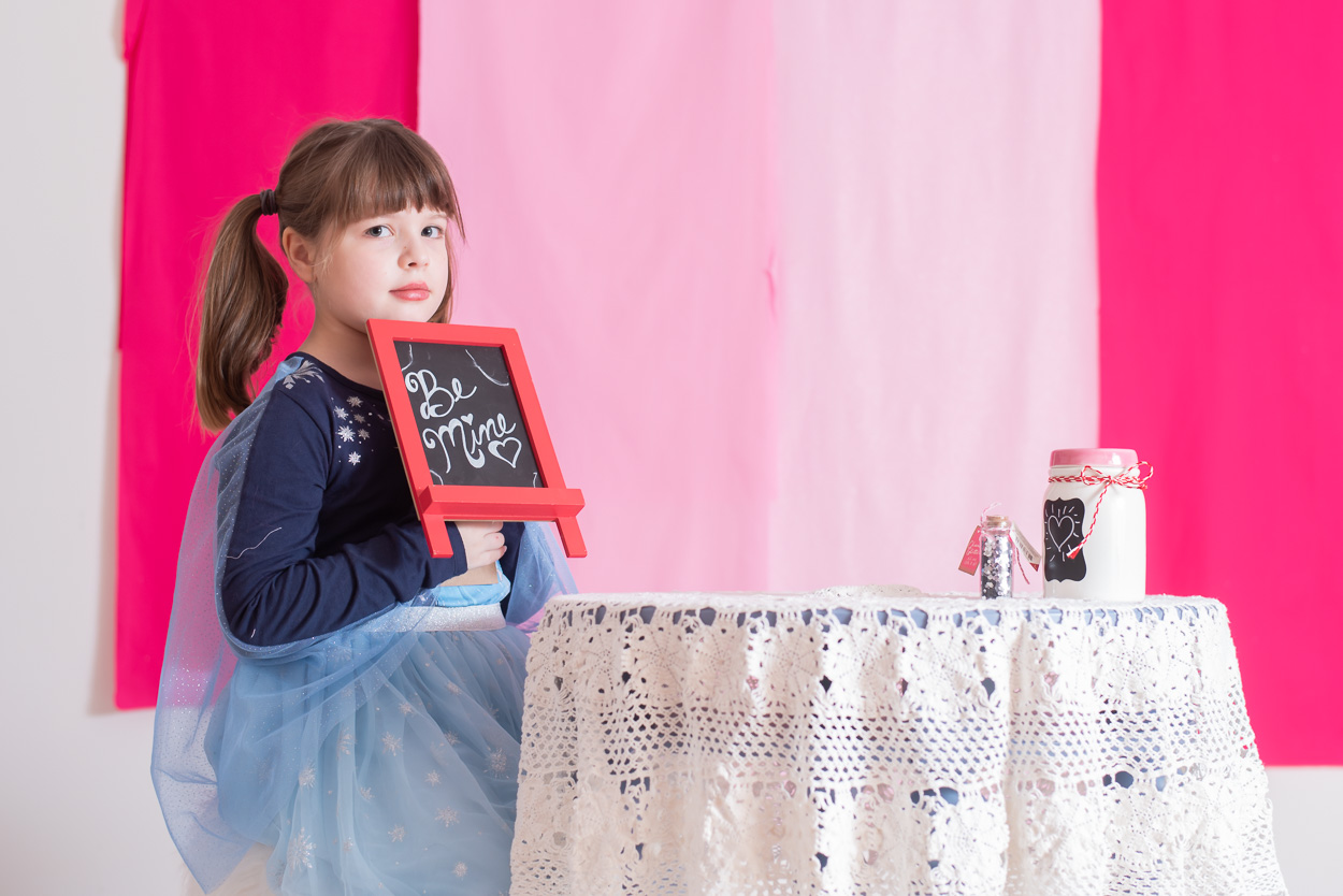 child photographer metro detroit, valentine's day mini sessions